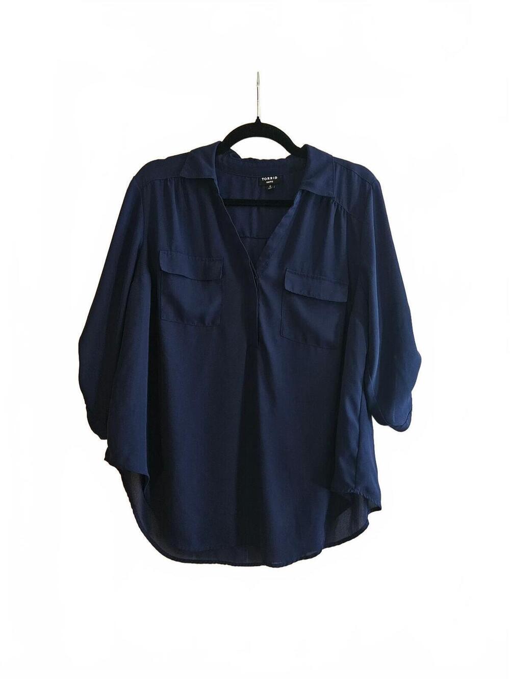 Torrid Harper Navy Blue 3/4 Sleeve Pullover Blouse Size 0 (Large)-Fall Ready!